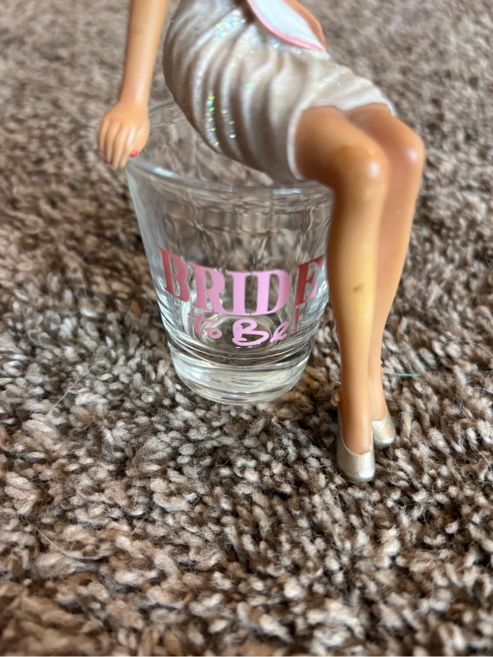 Bride to Be Shot Glass & Bachelorette Figurine Set - Pink/White